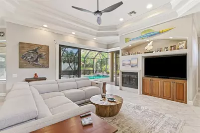 8832 Enclave Court, Sarasota, FL 34238 - Photo 10