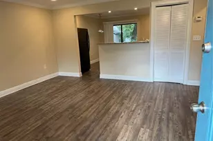 447 6th Ave NE, Largo, FL 33770 - Photo 4