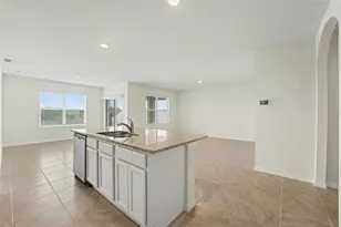 2795 Grandbury Grove Rd, Lakeland, FL 33811 - Photo 4