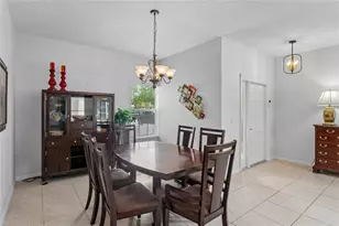 9317 Mandrake Ct, Tampa, FL 33647 - Photo 8