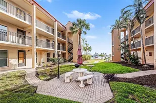 8931 Blind Pass Rd, Saint Pete Beach, FL 33706 - Photo 30
