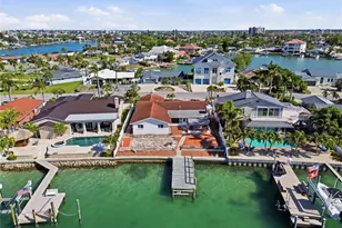 4 Bellevue Dr, Treasure Island, FL 33706 - Photo 22
