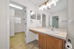 17539 Balmaha Dr, Land O Lakes, FL 34638 - Photo 24
