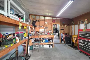 5654 Arrowhead Dr, Zephyrhills, FL 33542 - Photo 18