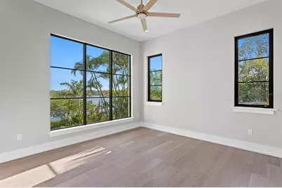 337 Coffee Pot Drive NE, Saint Petersburg, FL 33704 - Photo 28