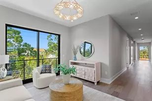 337 Coffee Pot Dr NE, Saint Petersburg, FL 33704 - Photo 26