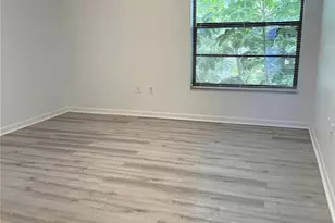 13608 S Village Dr, Tampa, FL 33618 - Photo 18