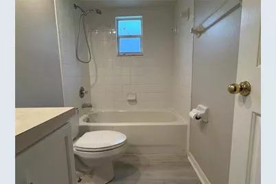 27618 Sky Lake Circle, Wesley Chapel, FL 33544 - Photo 24