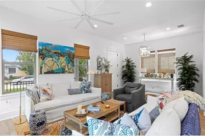 1109 18th Avenue N, Saint Petersburg, FL 33704 - Photo 8