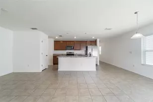 11220 Gold Compass St, Gibsonton, FL 33534 - Photo 4