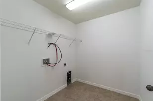 11220 Gold Compass St, Gibsonton, FL 33534 - Photo 16