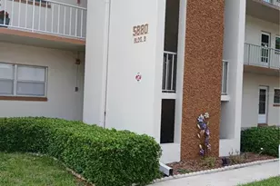 5880 38th Ave N, Saint Petersburg, FL 33710 - Photo 1