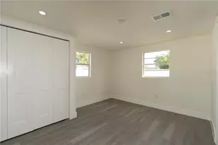 1711 E Sewaha St, Tampa, FL 33612 - Photo 28