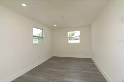 1711 E Sewaha Street, Tampa, FL 33612 - Photo 38