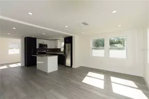 1711 E Sewaha St, Tampa, FL 33612 - Photo 12