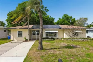 1226 Magnolia Dr, Clearwater, FL 33756 - Photo 2