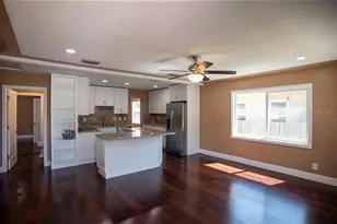 1329 34th Ave N, Saint Petersburg, FL 33704 - Photo 2