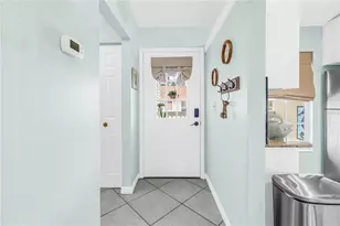 228 Sun Vista Ct N, Treasure Island, FL 33706 - Photo 8