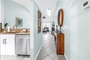 228 Sun Vista Ct N, Treasure Island, FL 33706 - Photo 12