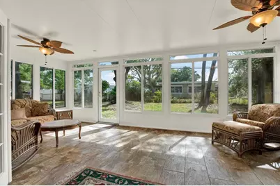 2561 58th Street N, Saint Petersburg, FL 33710 - Photo 26