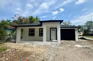 2017 E Seward St, Tampa, FL 33604 - Photo 2