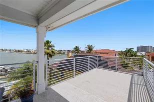 2813 Kipps Colony Dr S, Gulfport, FL 33707 - Photo 12