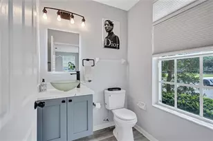 10039 Bradwell Pl, Tampa, FL 33626 - Photo 20