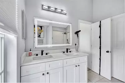 10039 Bradwell Place, Tampa, FL 33626 - Photo 52