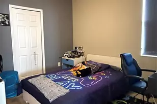 9410 Georgian Park Ln, Tampa, FL 33626 - Photo 10