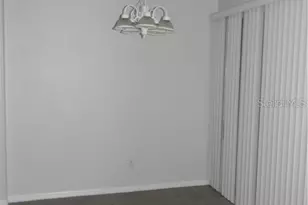 2122 Golden Oak Ln, Valrico, FL 33594 - Photo 6