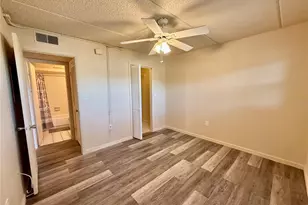 11700 Park Blvd, Seminole, FL 33772 - Photo 12