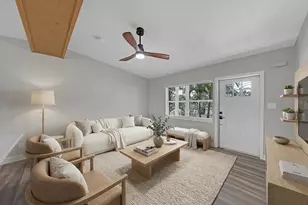 3997 Marlin Dr SE, Saint Petersburg, FL 33705 - Photo 4