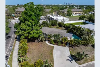 3997 Marlin Drive SE, Saint Petersburg, FL 33705 - Photo 2