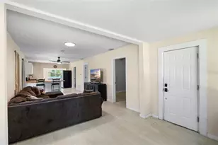 504 E Calhoun St, Plant City, FL 33563 - Photo 16