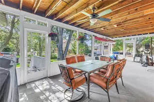 6505 Cedar St NE, Saint Petersburg, FL 33702 - Photo 12