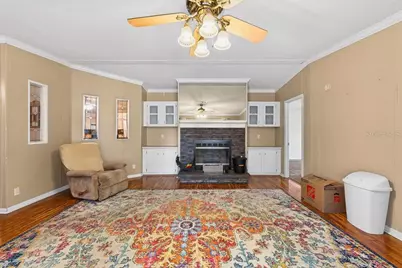11809 Dunwoodie Manor Drive, Thonotosassa, FL 33592 - Photo 2