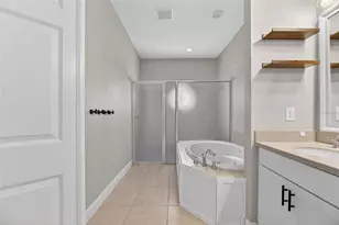 5536 Luminar Pointe Ln, Apollo Beach, FL 33572 - Photo 38