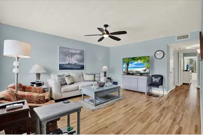 11225 82nd Avenue #207, Seminole, FL 33772 - Photo 4