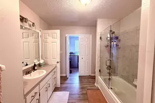 7218 N Highland Ave, Tampa, FL 33604 - Photo 10