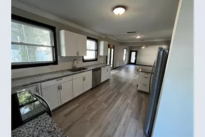 402 E Emma Street, Tampa, FL 33603 - Photo 12