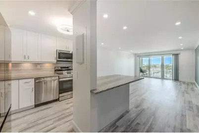 400 64th Avenue #901, Saint Pete Beach, FL 33706 - Photo 2