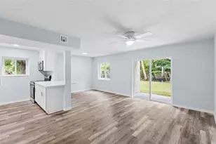 4215 E Bay Dr, Clearwater, FL 33764 - Photo 10