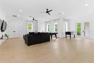 8241 Cass Rd, Zephyrhills, FL 33540 - Photo 54