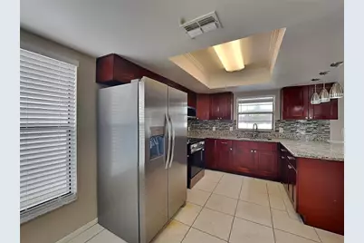 [Address not provided], Tampa, FL 33624 - Photo 6