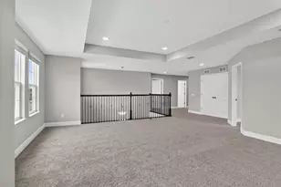 3168 Fall Harvest Dr, Zephyrhills, FL 33540 - Photo 16
