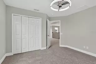 3168 Fall Harvest Dr, Zephyrhills, FL 33540 - Photo 20