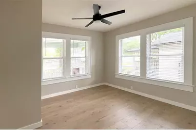 1221 E Osborne Avenue, Tampa, FL 33603 - Photo 12