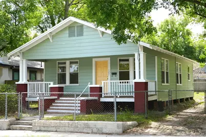 1221 E Osborne Avenue, Tampa, FL 33603 - Photo 1