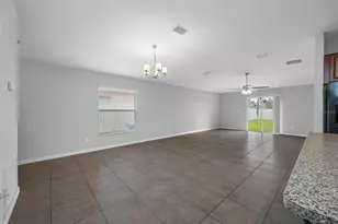 1776 Broad Winged Hawk Dr, Ruskin, FL 33570 - Photo 10