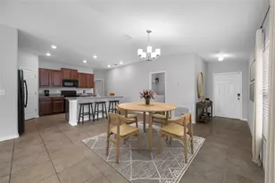 1776 Broad Winged Hawk Dr, Ruskin, FL 33570 - Photo 6